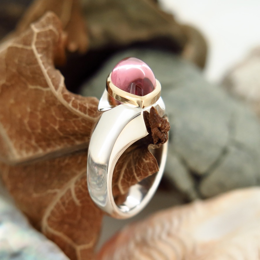 Handmade Silver palladium, 18ct yellow gold Floating Tourmaline ring Handmade Silver palladium, 18ct yellow gold Floating Tourmaline ring