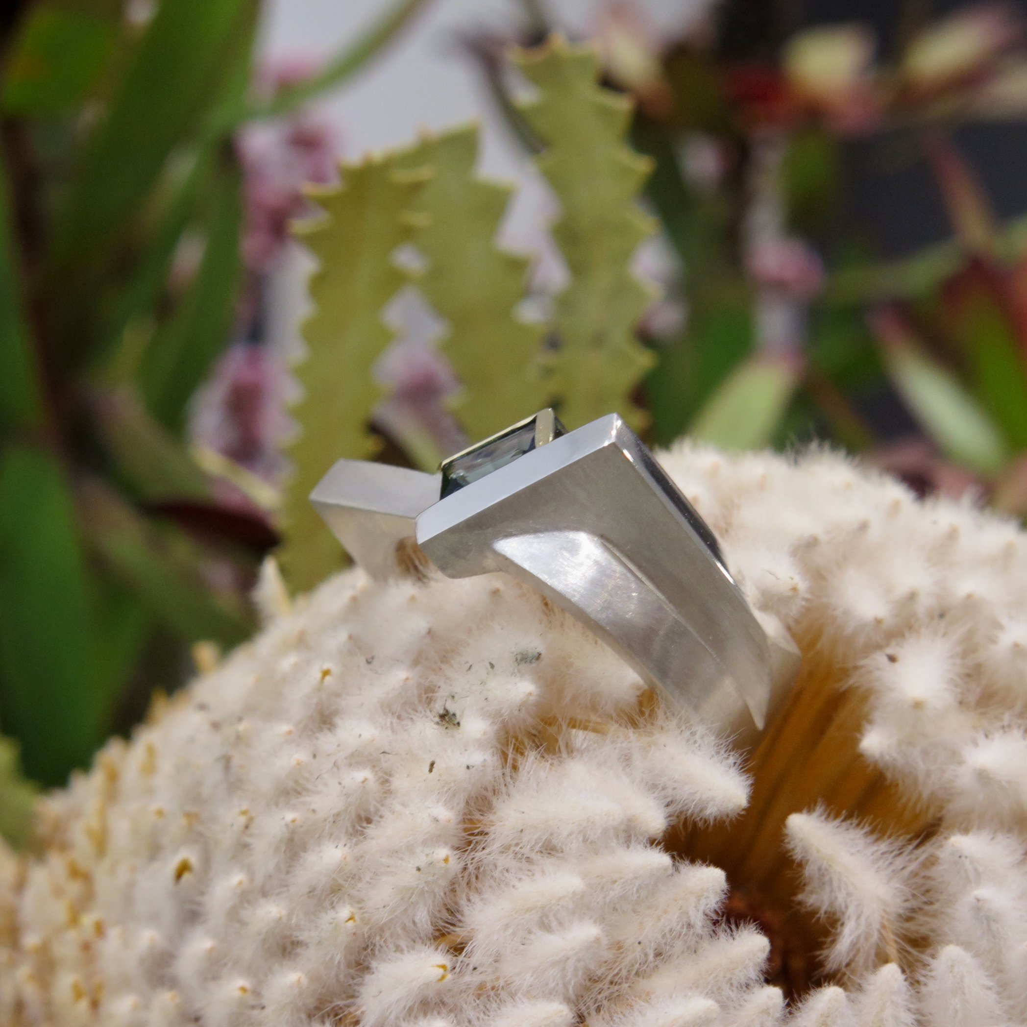 Handmade Silver Palladium, 18ct yellow gold, Australian Sapphire ring